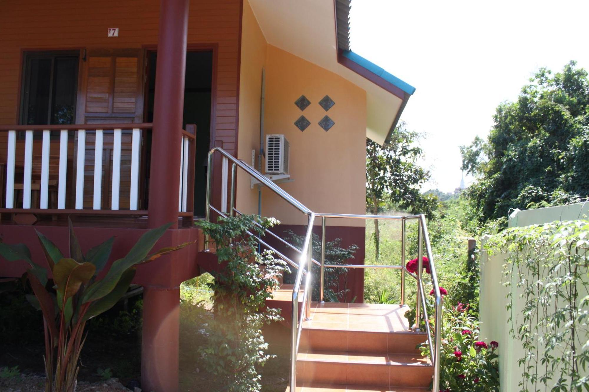 Lam-Tong Resort Don Sak Ngoại thất bức ảnh