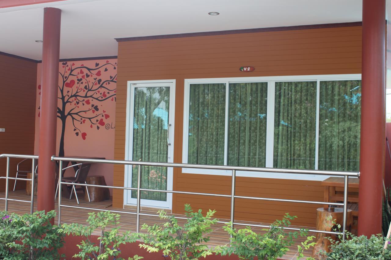 Lam-Tong Resort Don Sak Ngoại thất bức ảnh